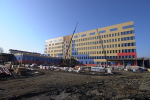 В Междуреченске состоялся выездной штаб на месте строительства многопрофильной больницы