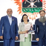 Сергей Цивилев наградил лучших работников социальной сферы КуZбасса